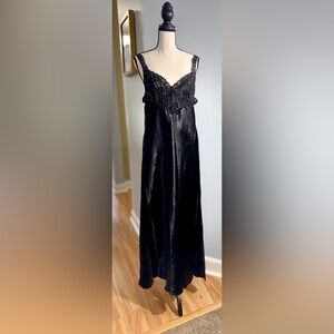 Vintage Women’s Morgan Taylor Black Maxi Satin Slip Gown With High Slit!